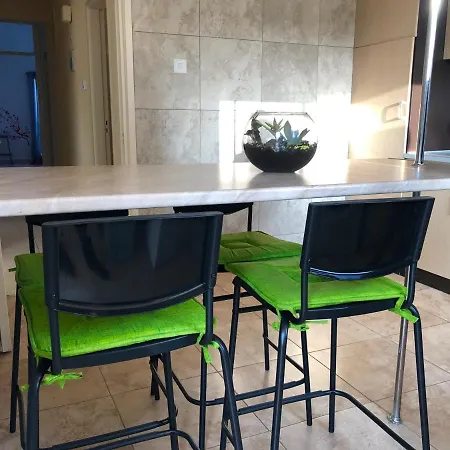 Super 3 Bed, Next To Sea/beach - Ideal Location * Limassol